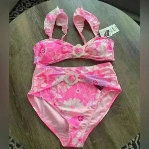 No Boundaries 2 Piece Bathing Suit. Juniors Size L (11-13) New with tags.